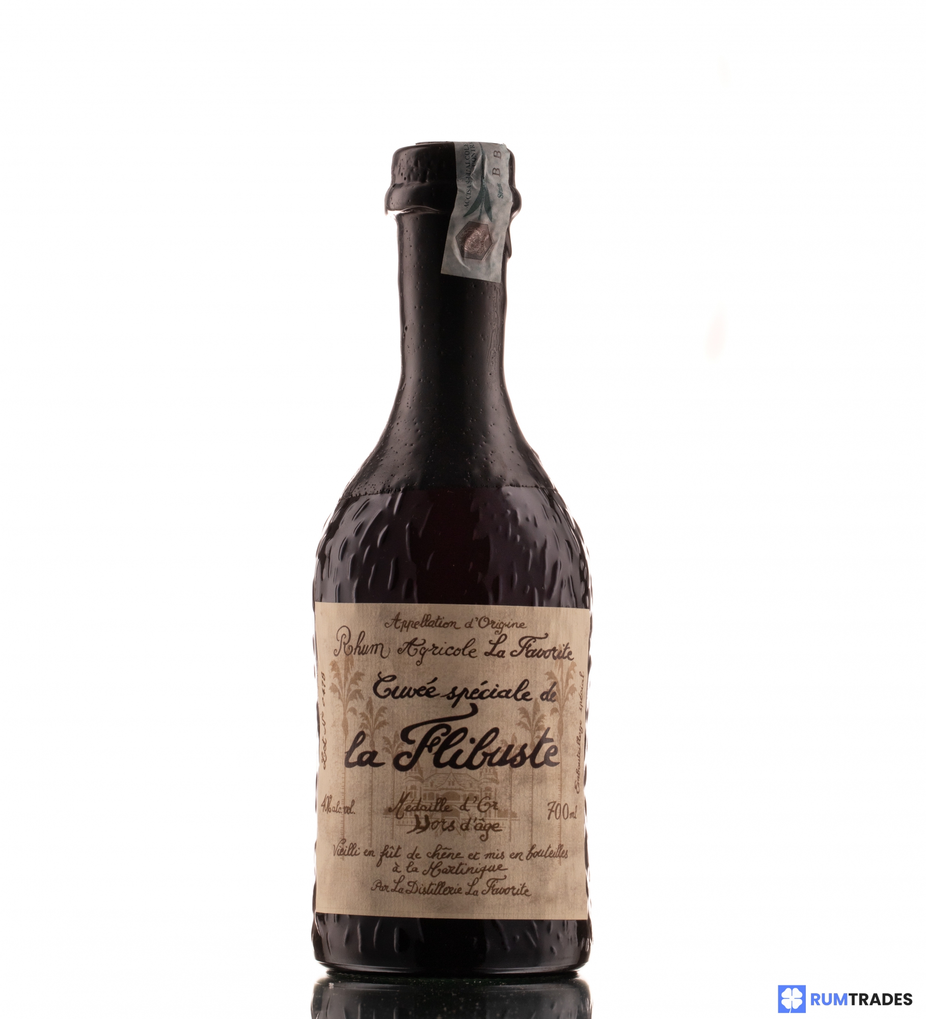 Where to buy La Favorite 'Cuvee Speciale de la Flibuste' Rhum Agricole Hors  d'Age, Martinique